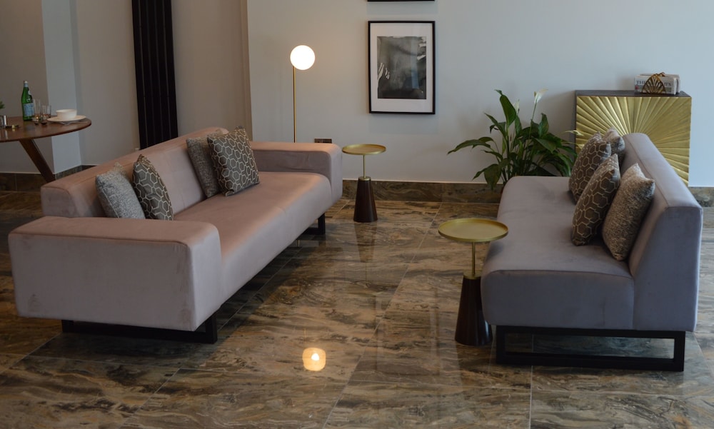Q8 Boutique Hotel 24/34