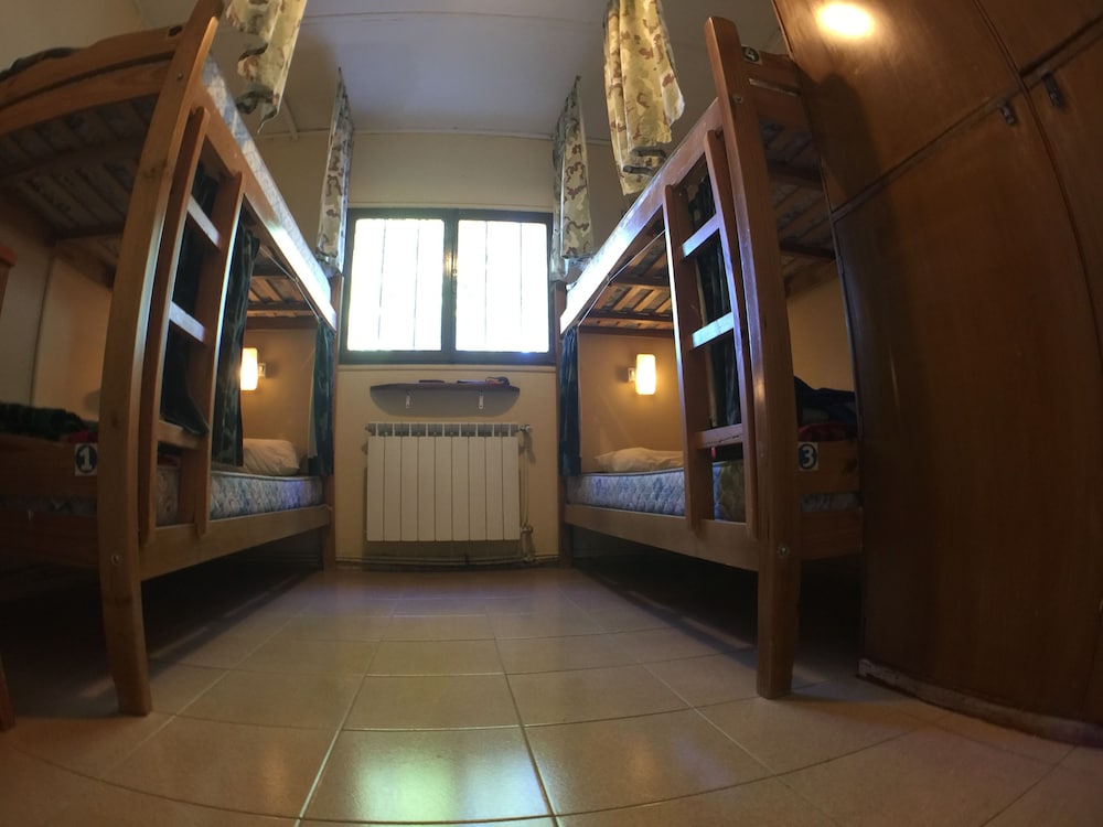 Hostel del Glaciar Pioneros 38/69