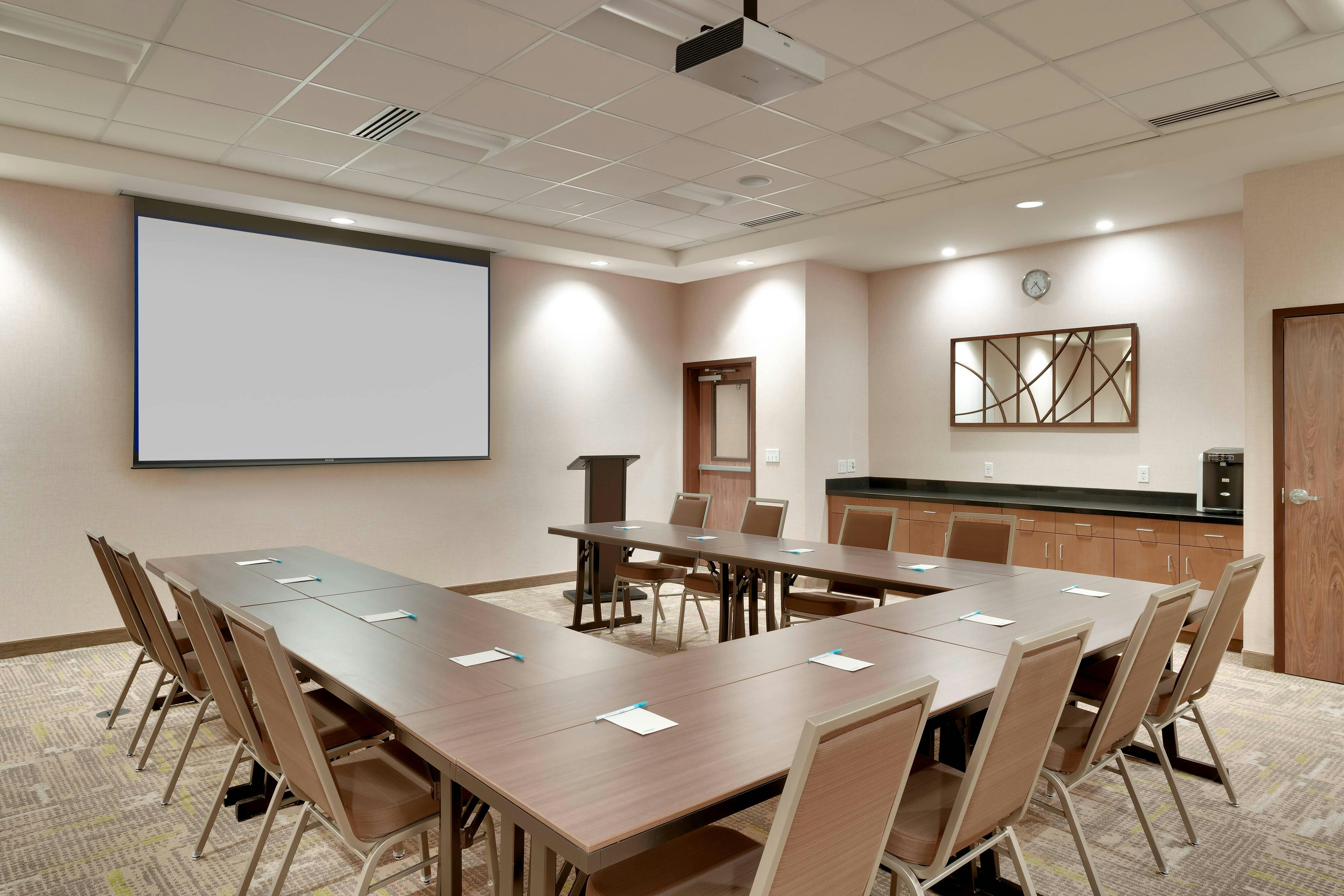 Fairfield Inn And Suites Denver West Federal Center 45/49