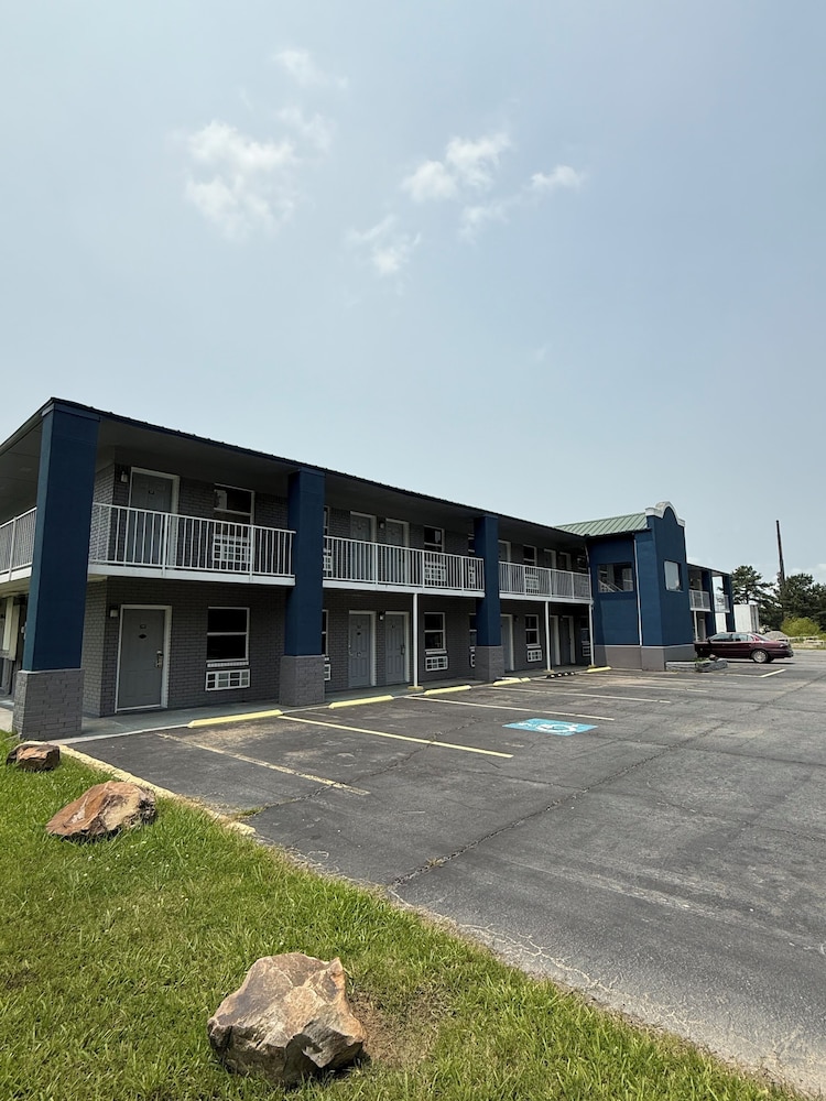 Travel Inn Hazen 3/63