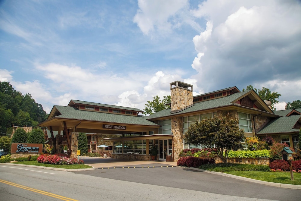 The Greystone Lodge on the River 3/50