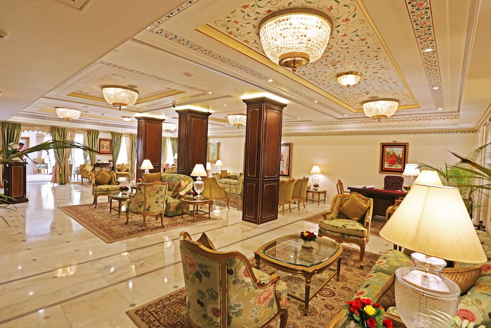 Taj Fateh Prakash Palace 44/54