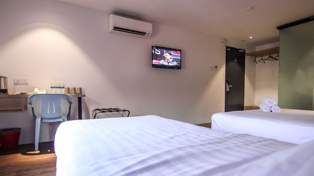Stella Hotel 30/46