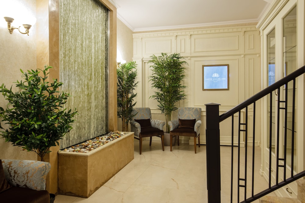 Tbilisi Laerton Hotel 32/50