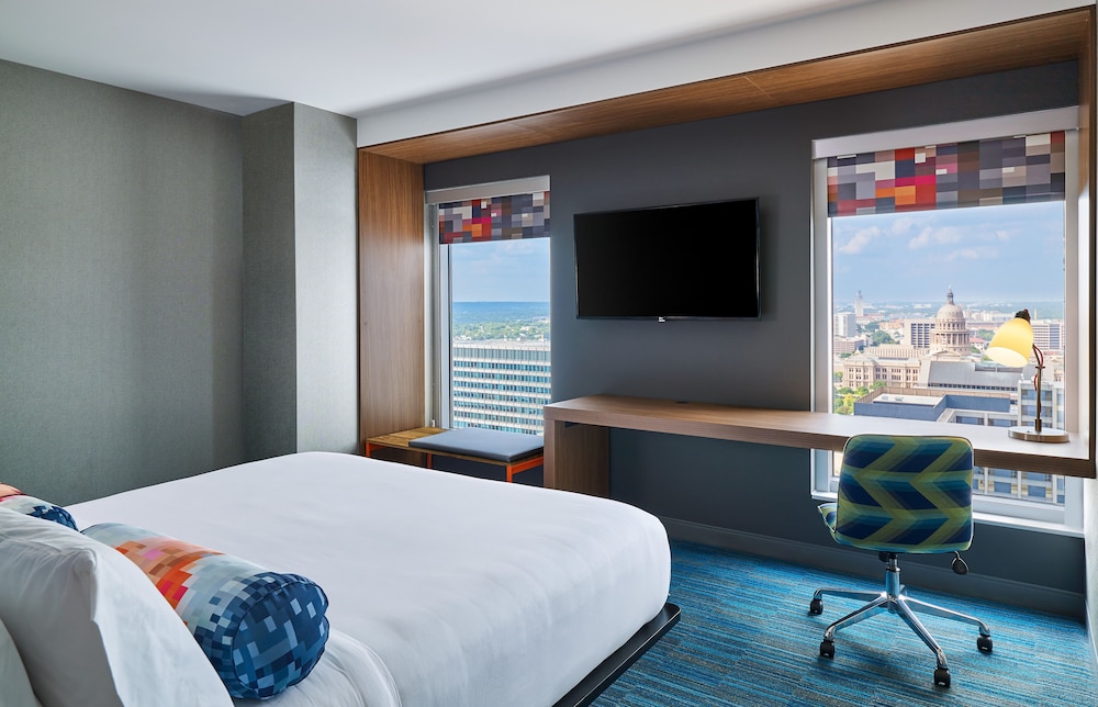 Aloft Austin Downtown 13/58