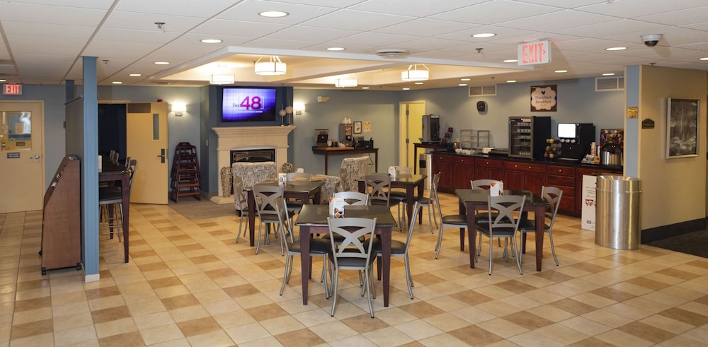 MainStay Suites Dover, DE 28/40
