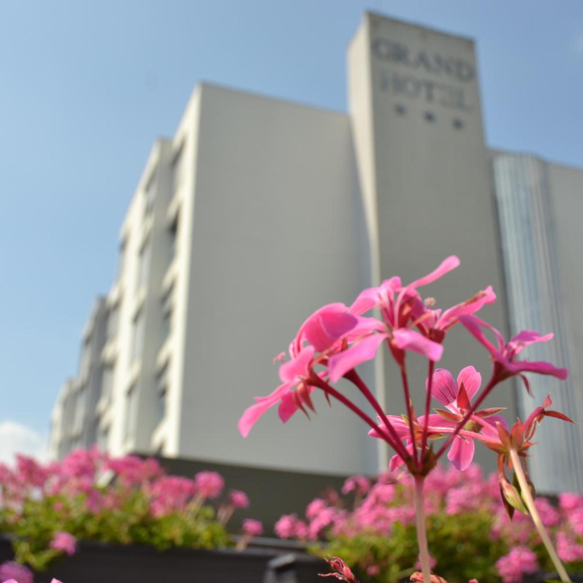 Le Grand Hotel 5/30