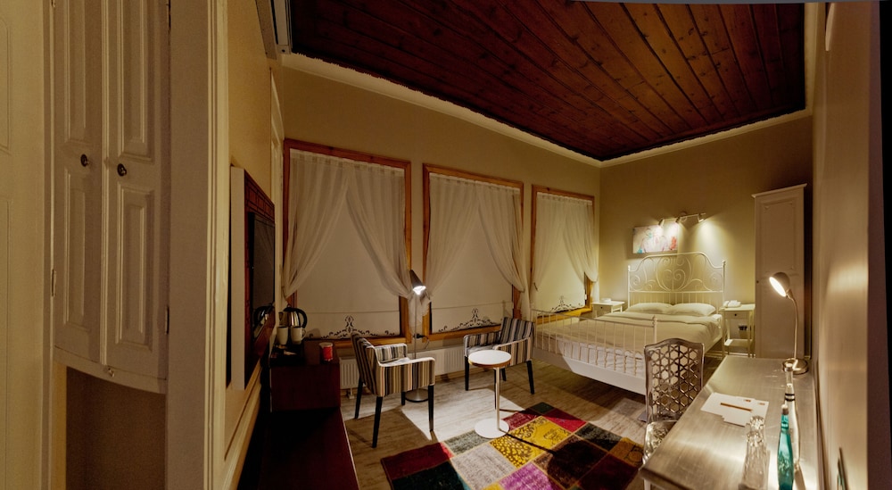 Hich Hotel Konya 45/70
