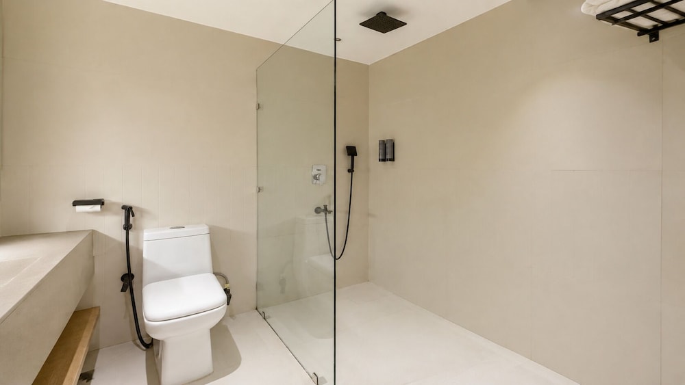 HOTEL POONAM HAVELI 49/50