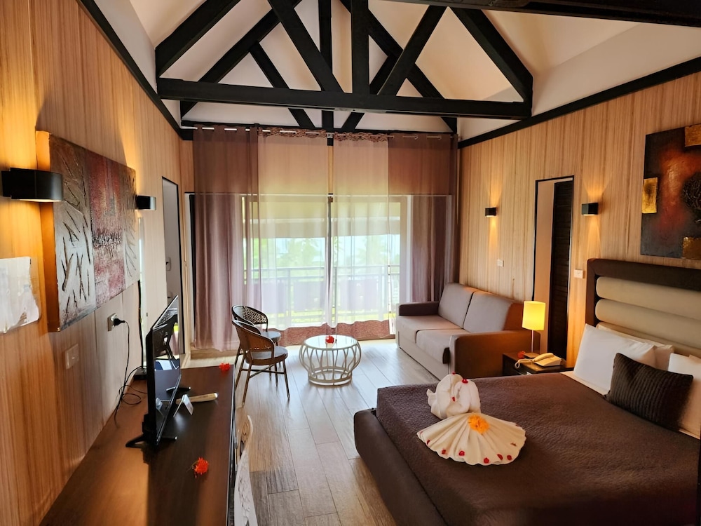 The Crows Nest Resort 25/77