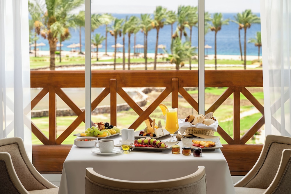 Movenpick Taba 56/76