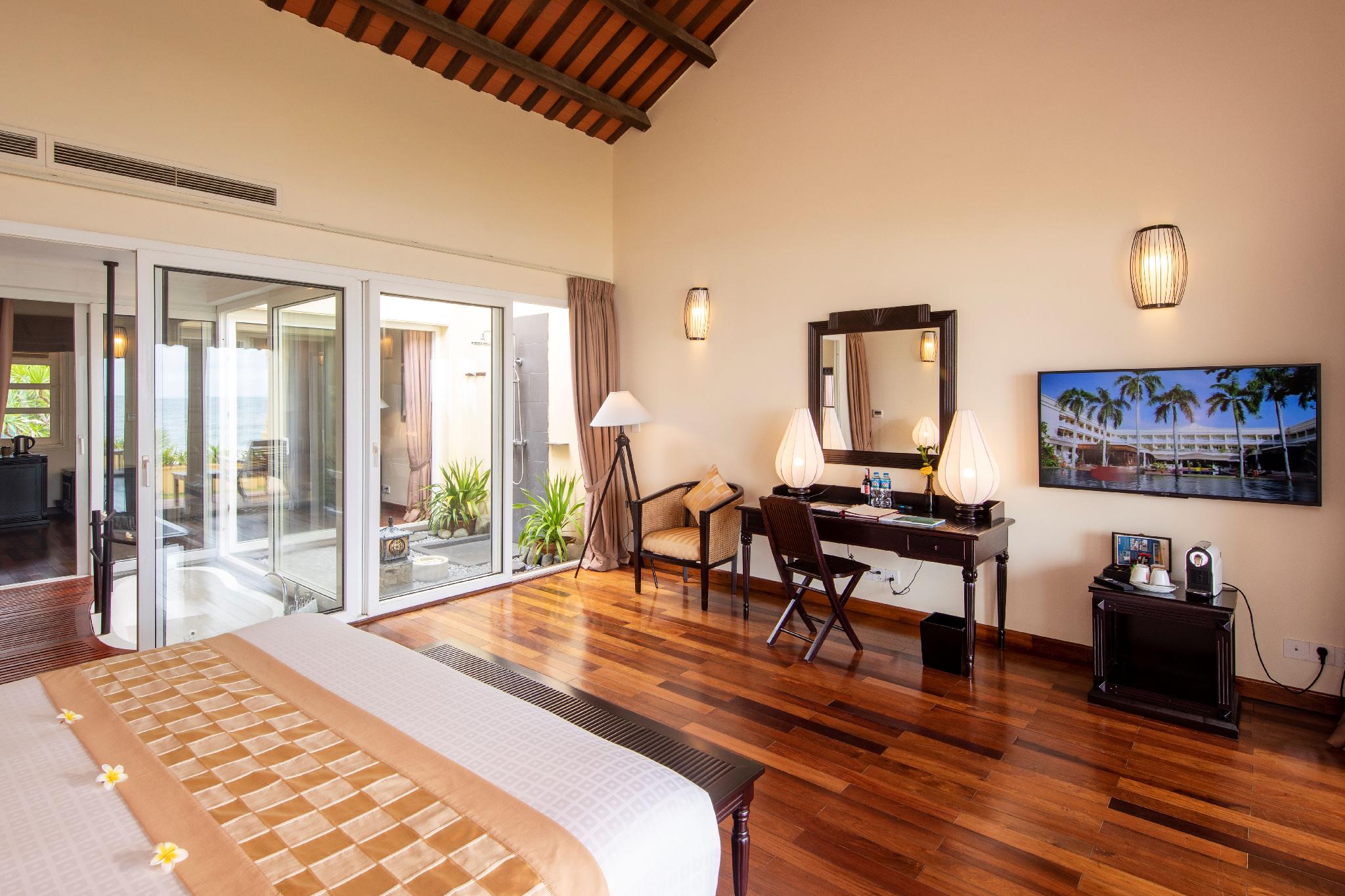 Suite, Ocean Front