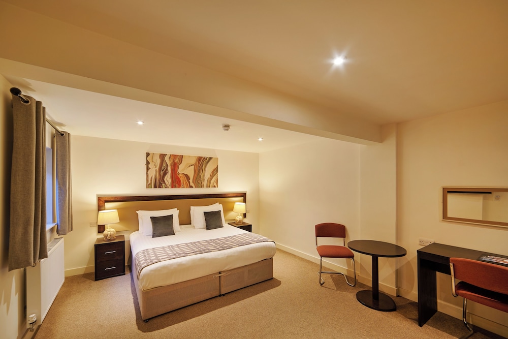 Superior, King Bed