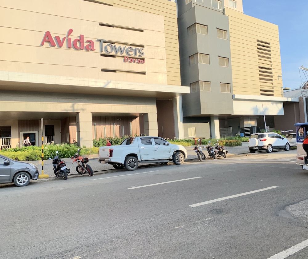 Avida Towers Condotel 23/36