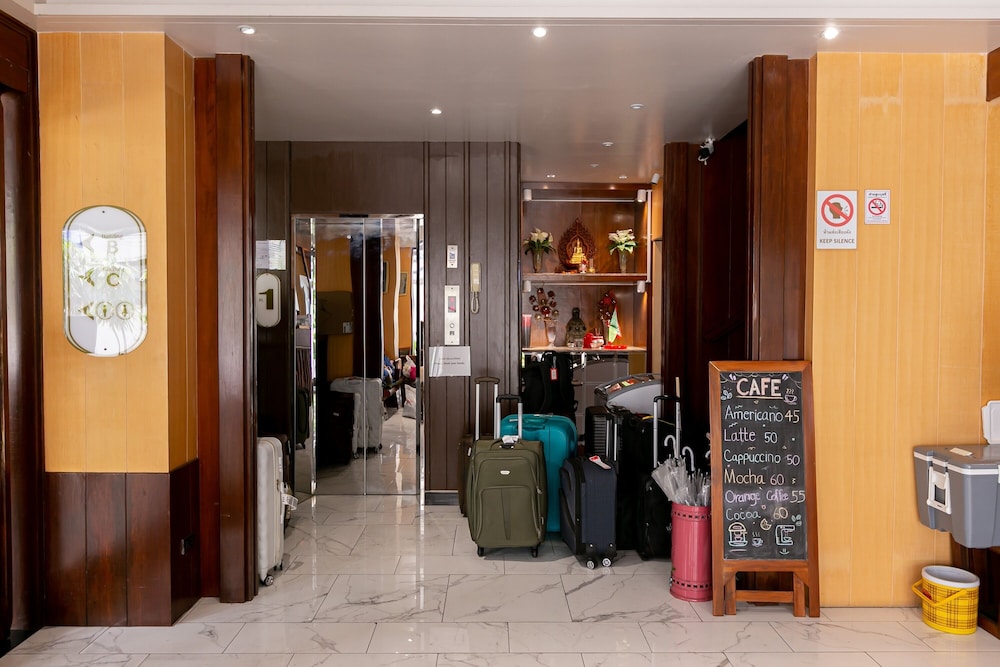 A Sleep Bangkok Sathorn by ZUZU 10/50