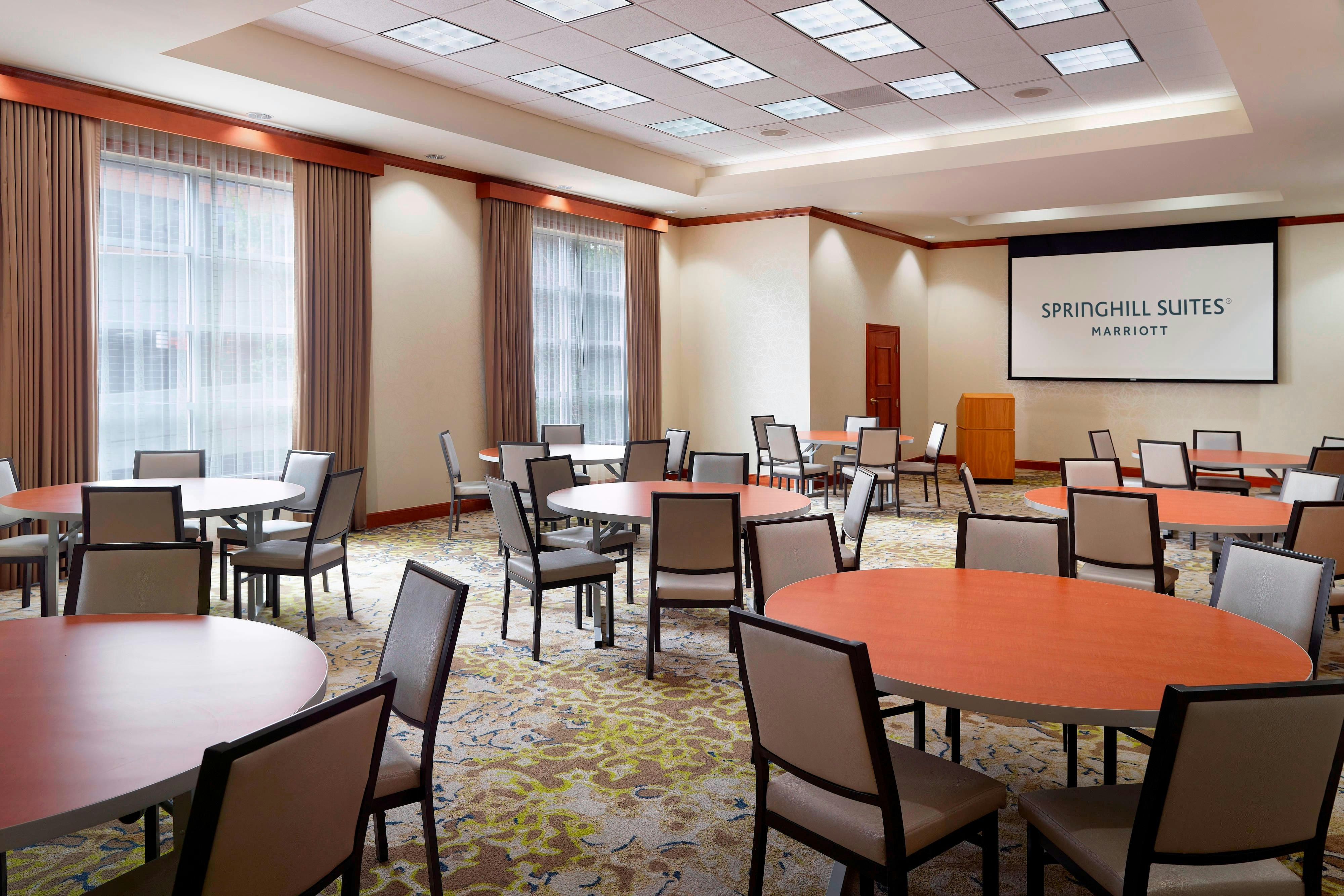 SpringHill Suites by Marriott Atlanta Buckhead 29/32