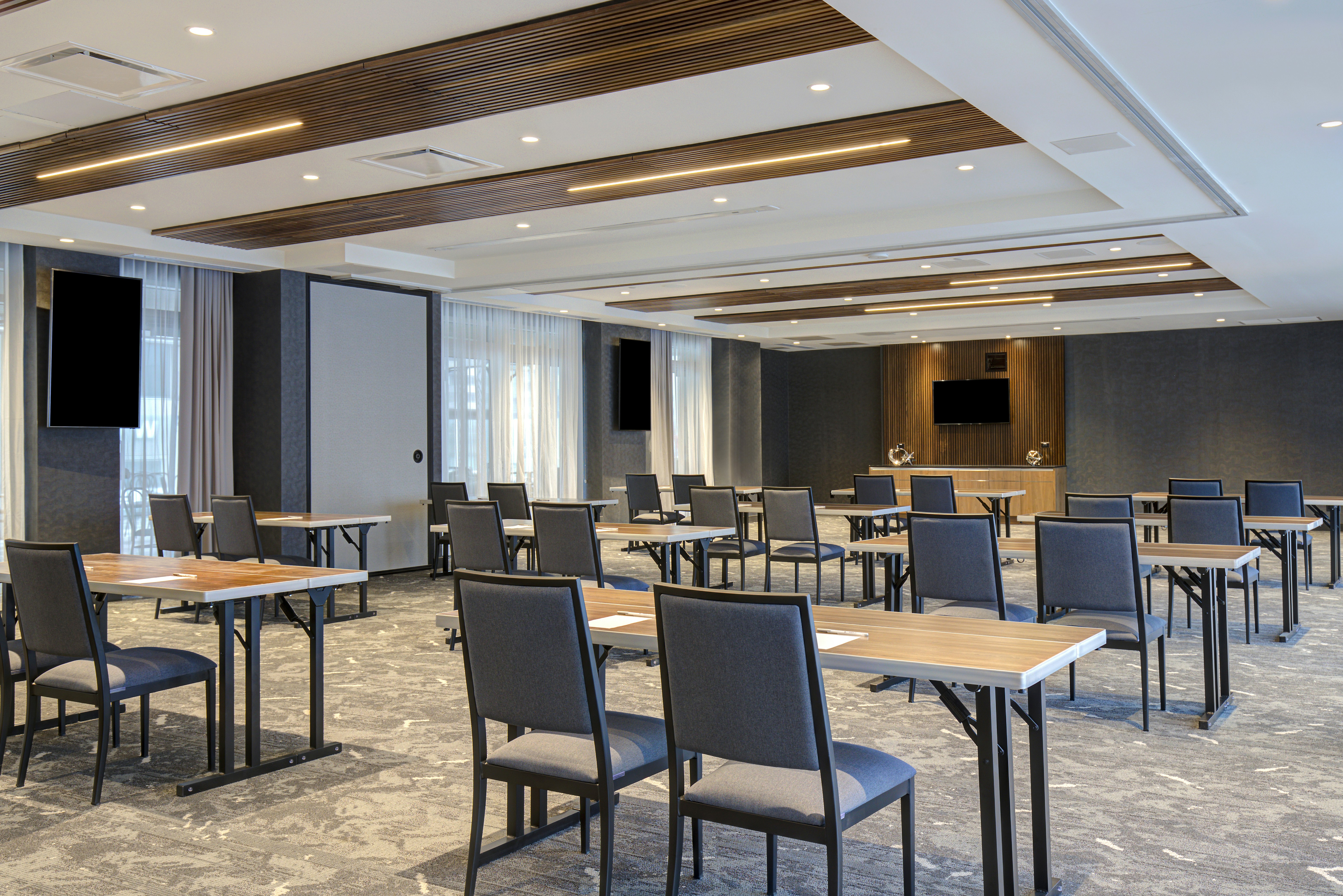 Homewood Suites by Hilton Montreal Downtown 28/35