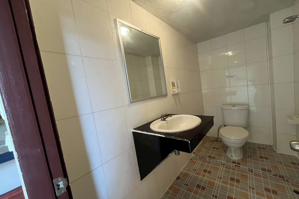 Krabi Orchid Hometel 66/67