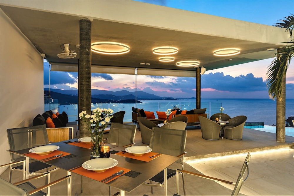UniQue Boutique Resort 35/50