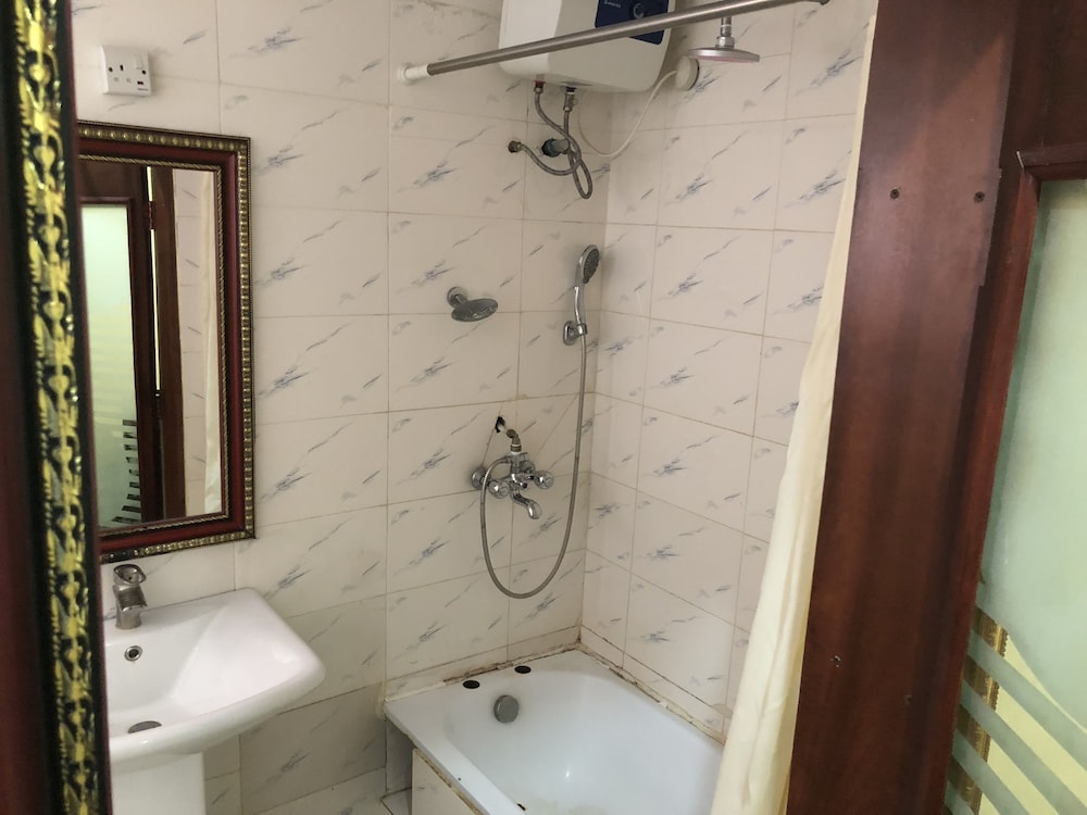 Virginrose Resorts 33/37