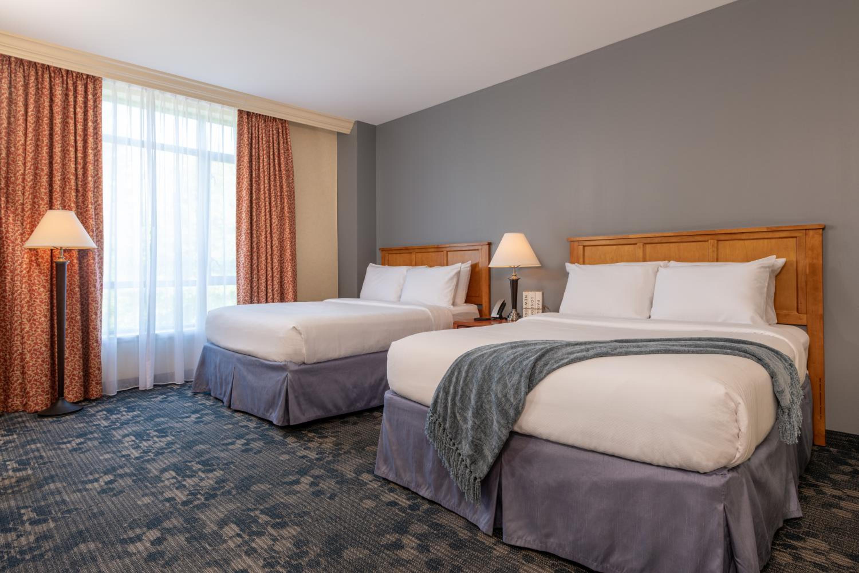 Room, 2 Queen Beds