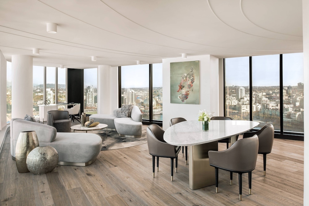 JW MARRIOTT PARQ VANCOUVER 39/52