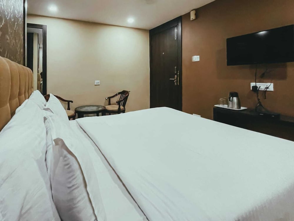 Hotel Sle Residency 8/36