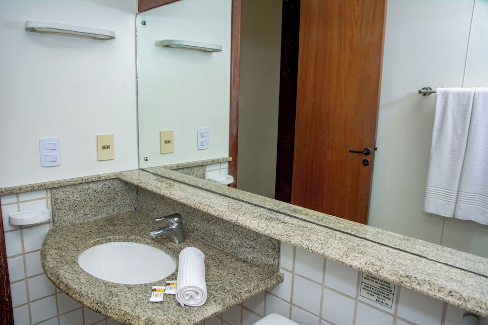 O Tempo e o Vento Hotel 47/50