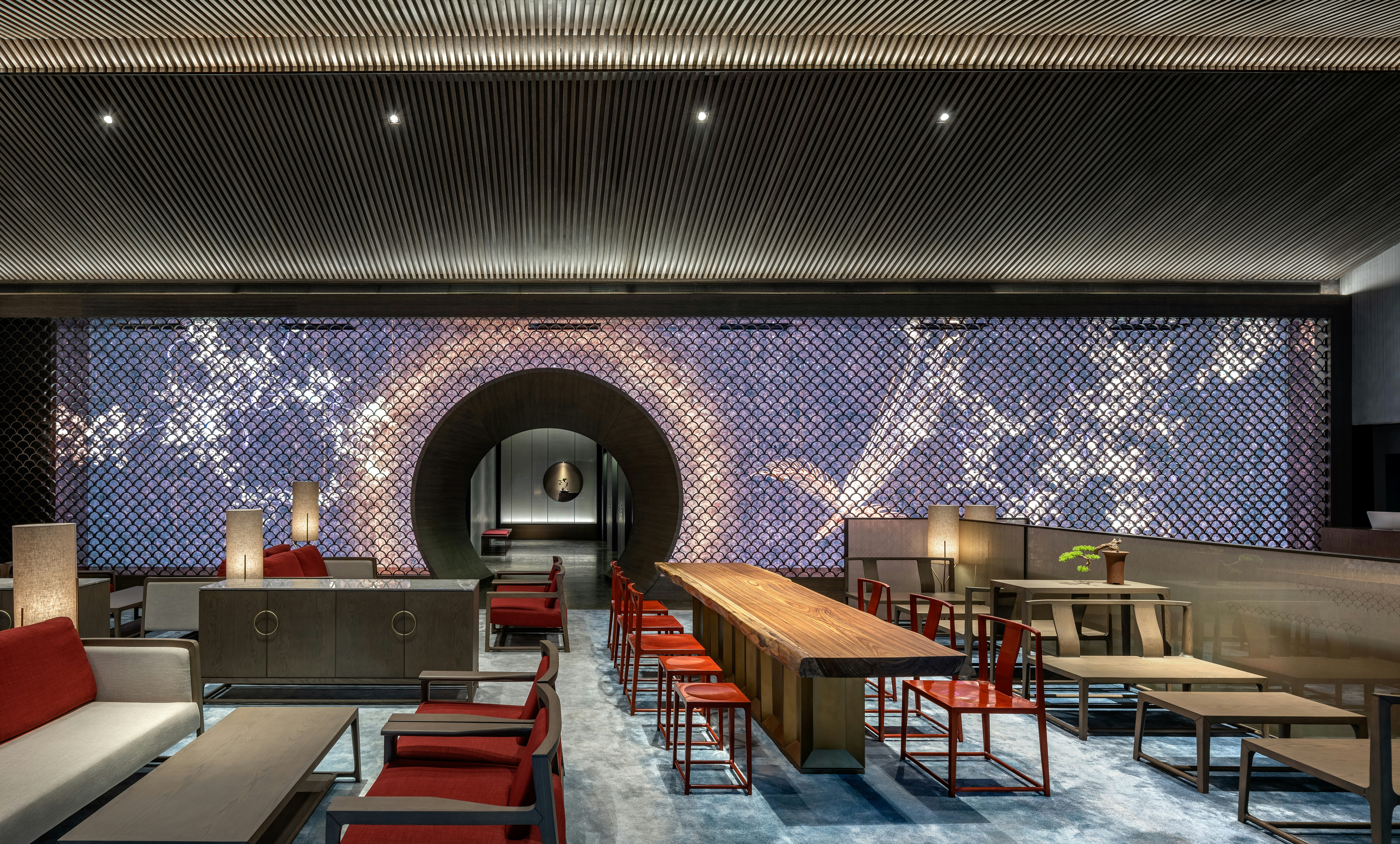 Joya Shanghai Xujiahui Hotel 42/44
