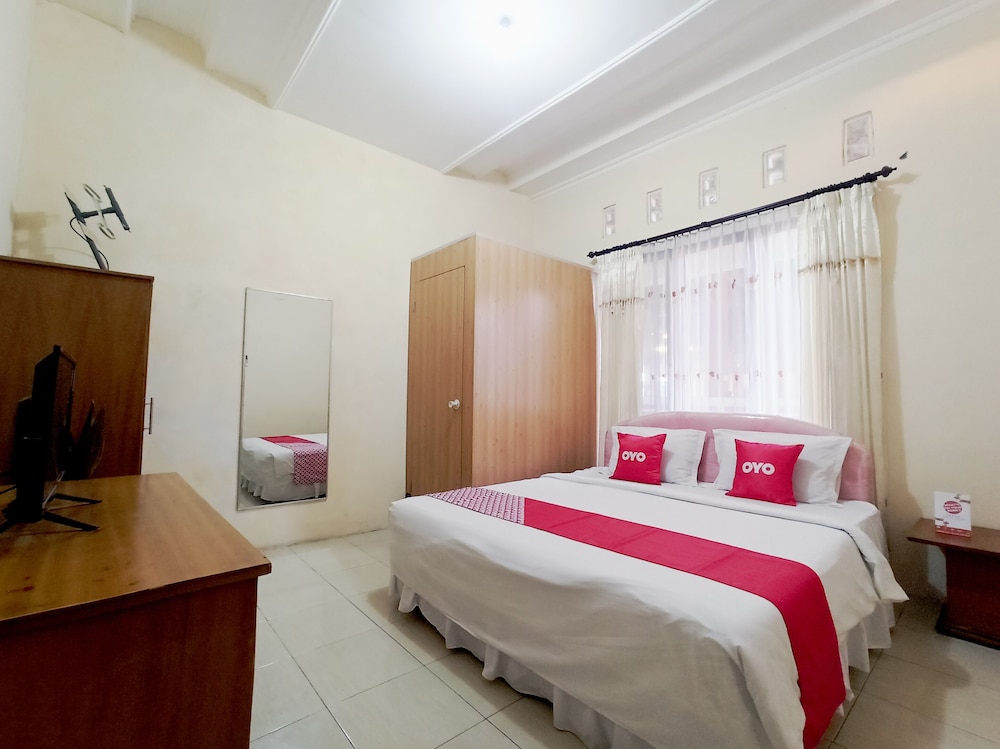 OYO 563 Damar Mas Resort Lereng Kelud 29/61