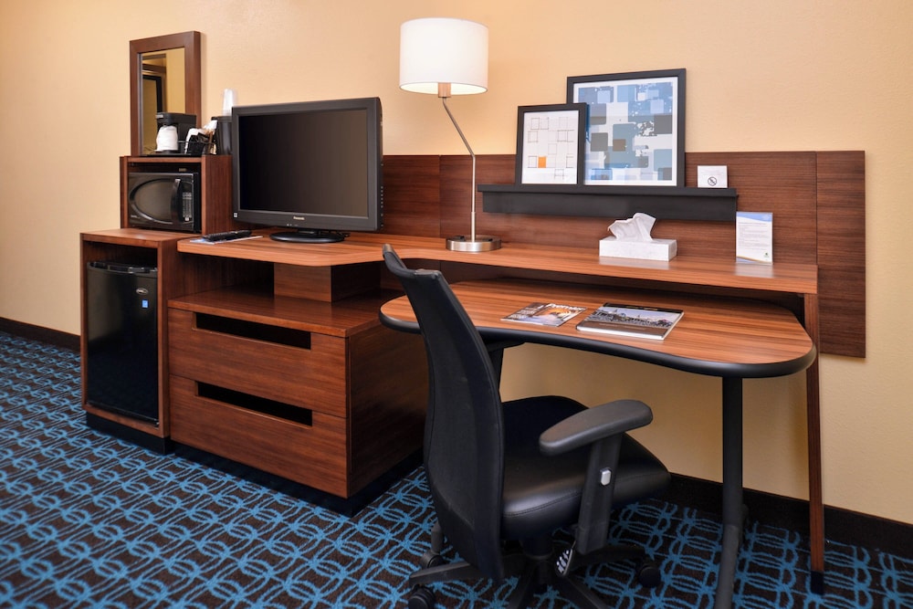Fairfield Inn By Marriott Louisville North 46/58
