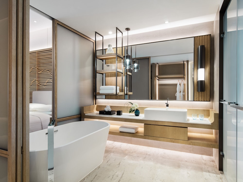 جناح بسرير كينج بإطلالة على البحر بشرفة بغرفة نوم واحدة، Shenzhen Marriott Hotel Golden Bay 5/5