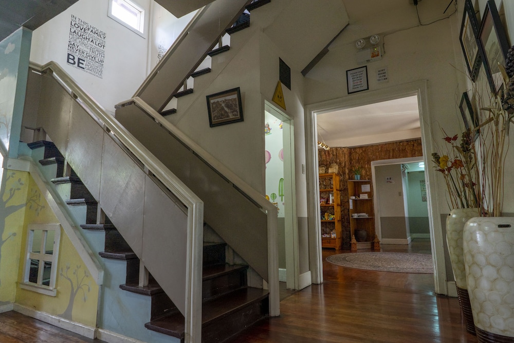 The Old Orangewood Bed And Breakfast 2/70