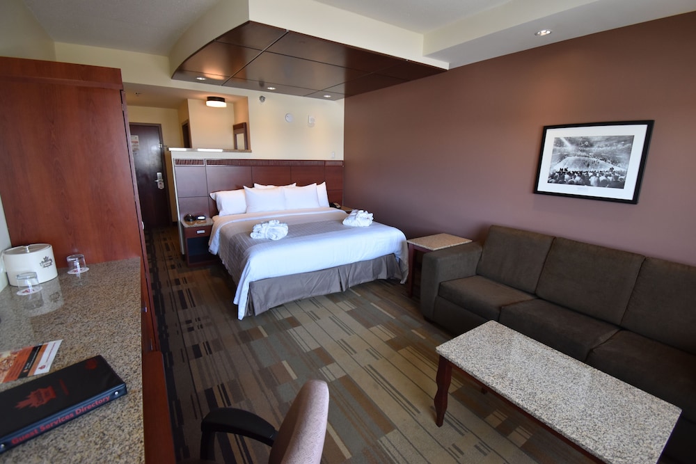 Canad Inns Destination Center Grand Forks 7/46