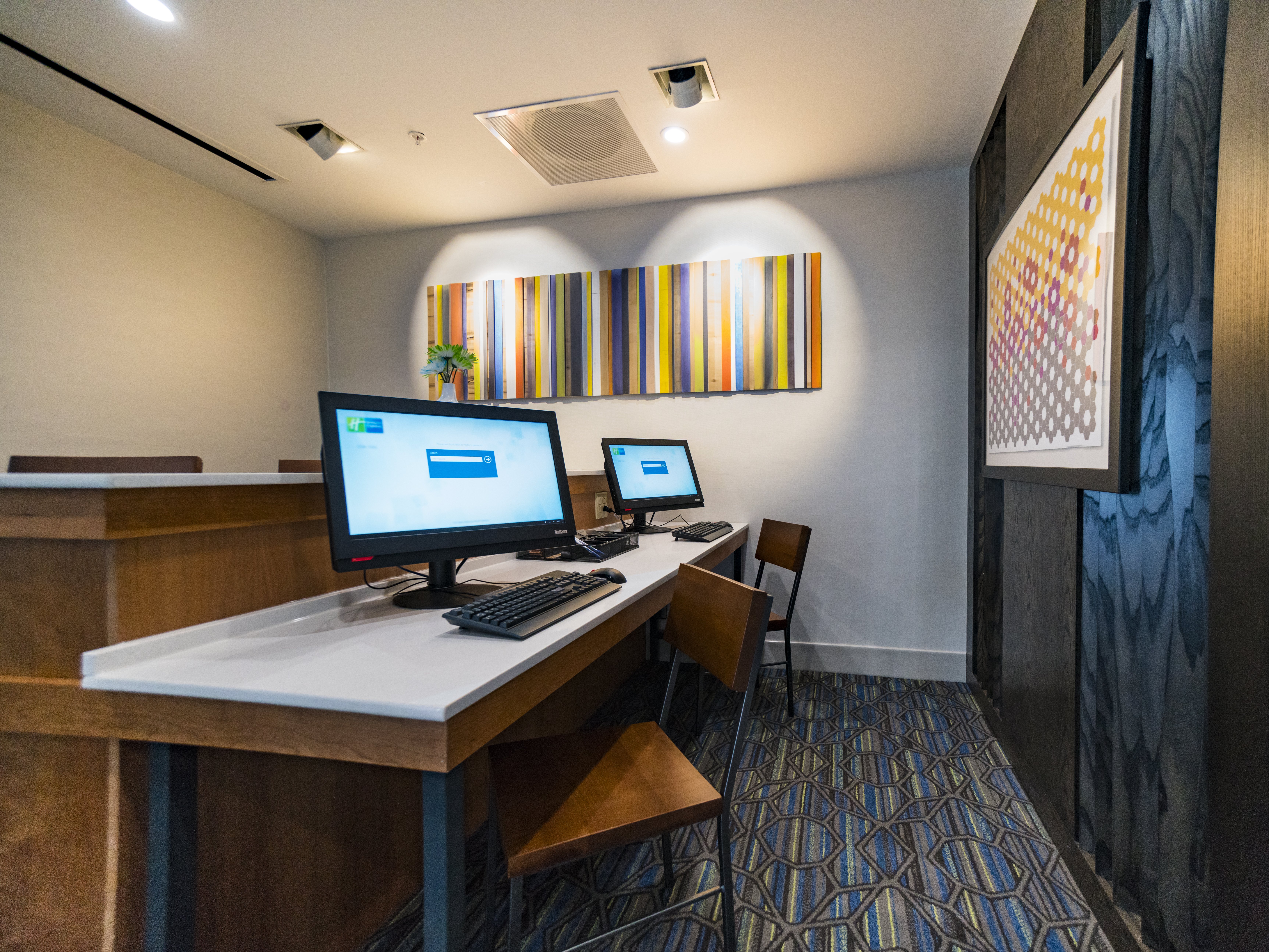 Holiday Inn Express & Suites Southaven Central - Memphis 48/53