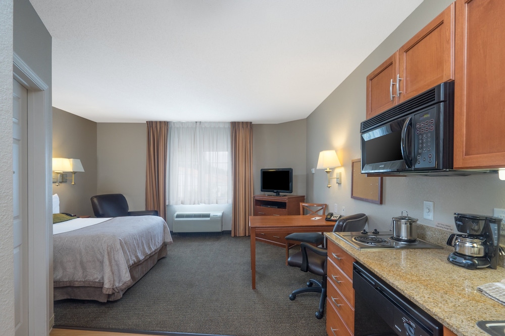 Candlewood Suites New Bern 45/75