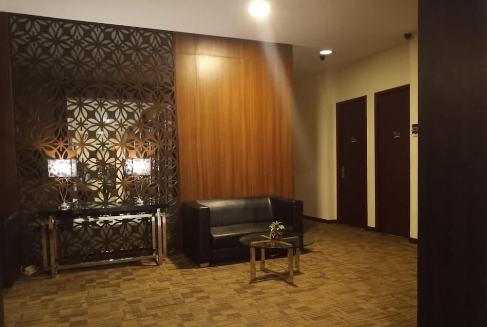Ayla City Hotel 34/57