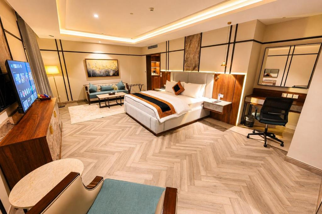 Room at Hotel Space Crest, FAISALABAD