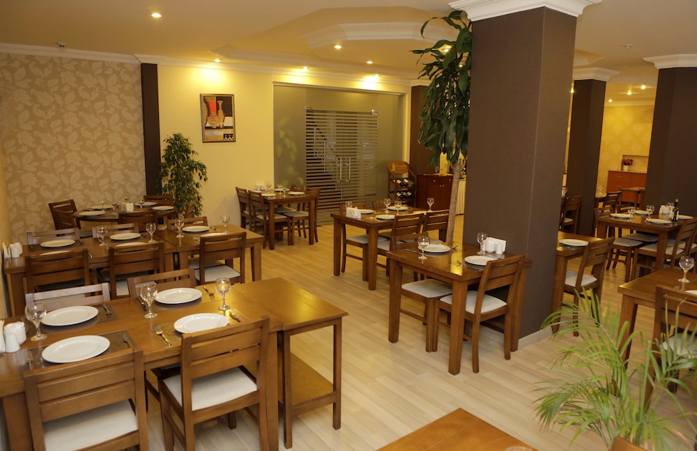 SAHIL BUTIK HOTEL 43/63