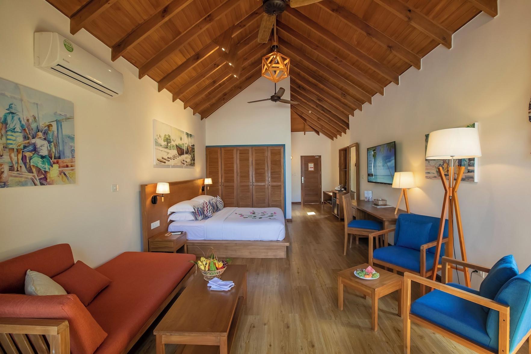 Beach Pool, Deluxe, Villa, King Bed, Sofa