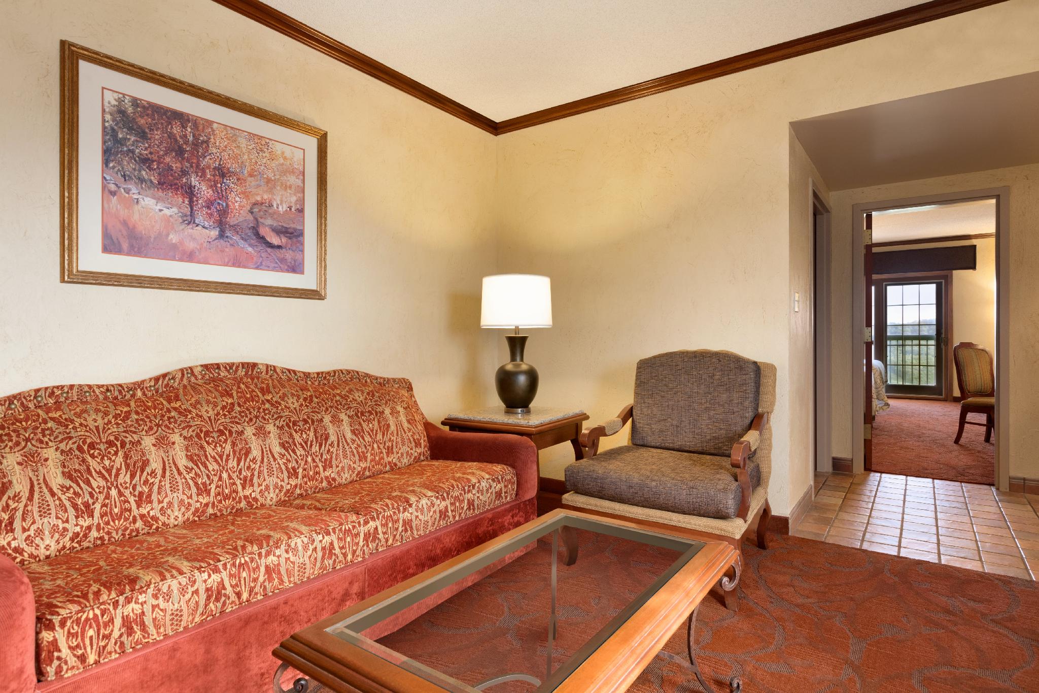 Ambassador, Suite
