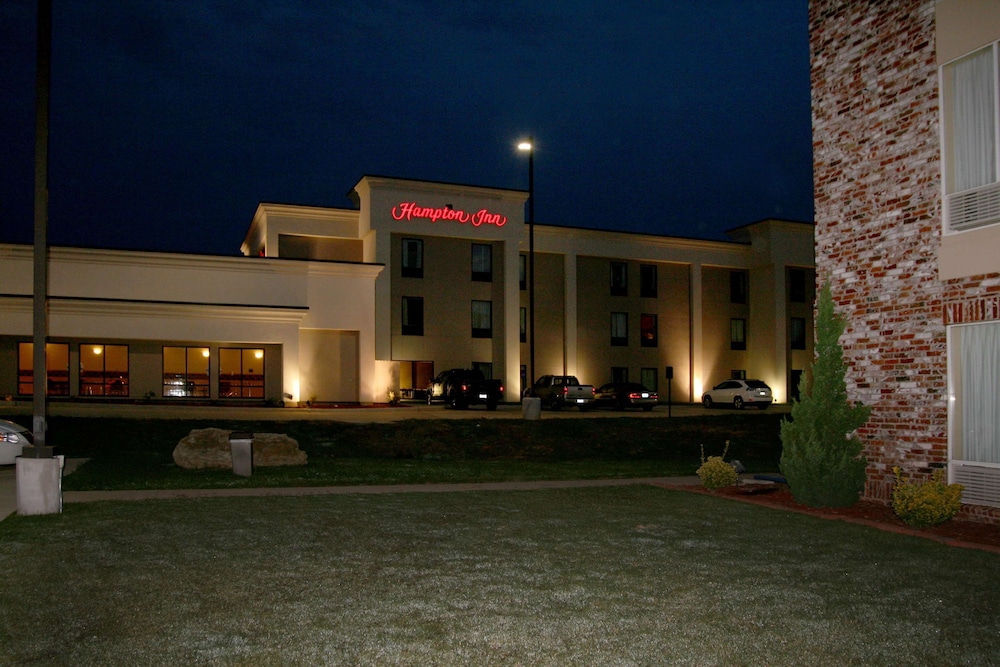 Hampton Inn Mountain Home 3/27