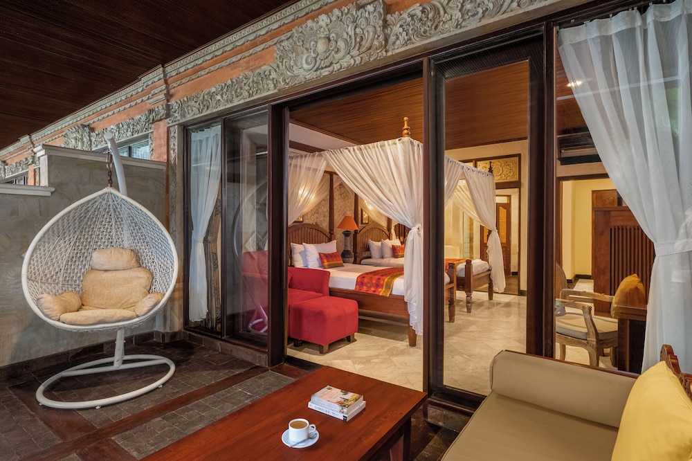 Bali Tropic Resort And Spa 39/72