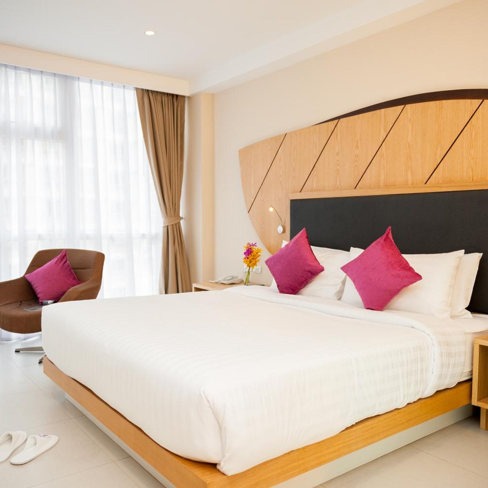 Iconic, Double or Twin Bed