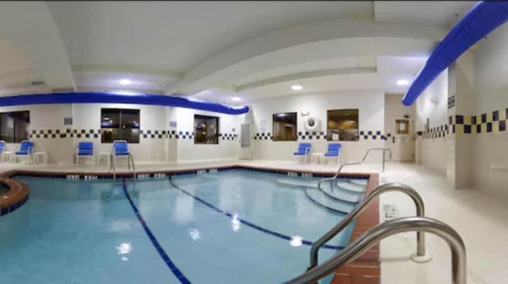 swimming pool spa