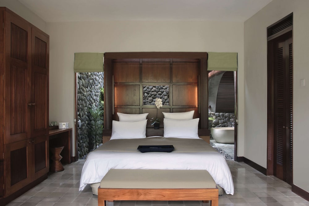 Alila Ubud 24/75