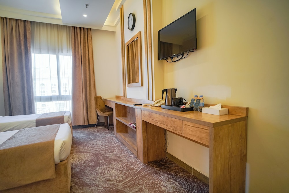 فندق إعمار ليجند(Emaar Legend Hotel) 13/23