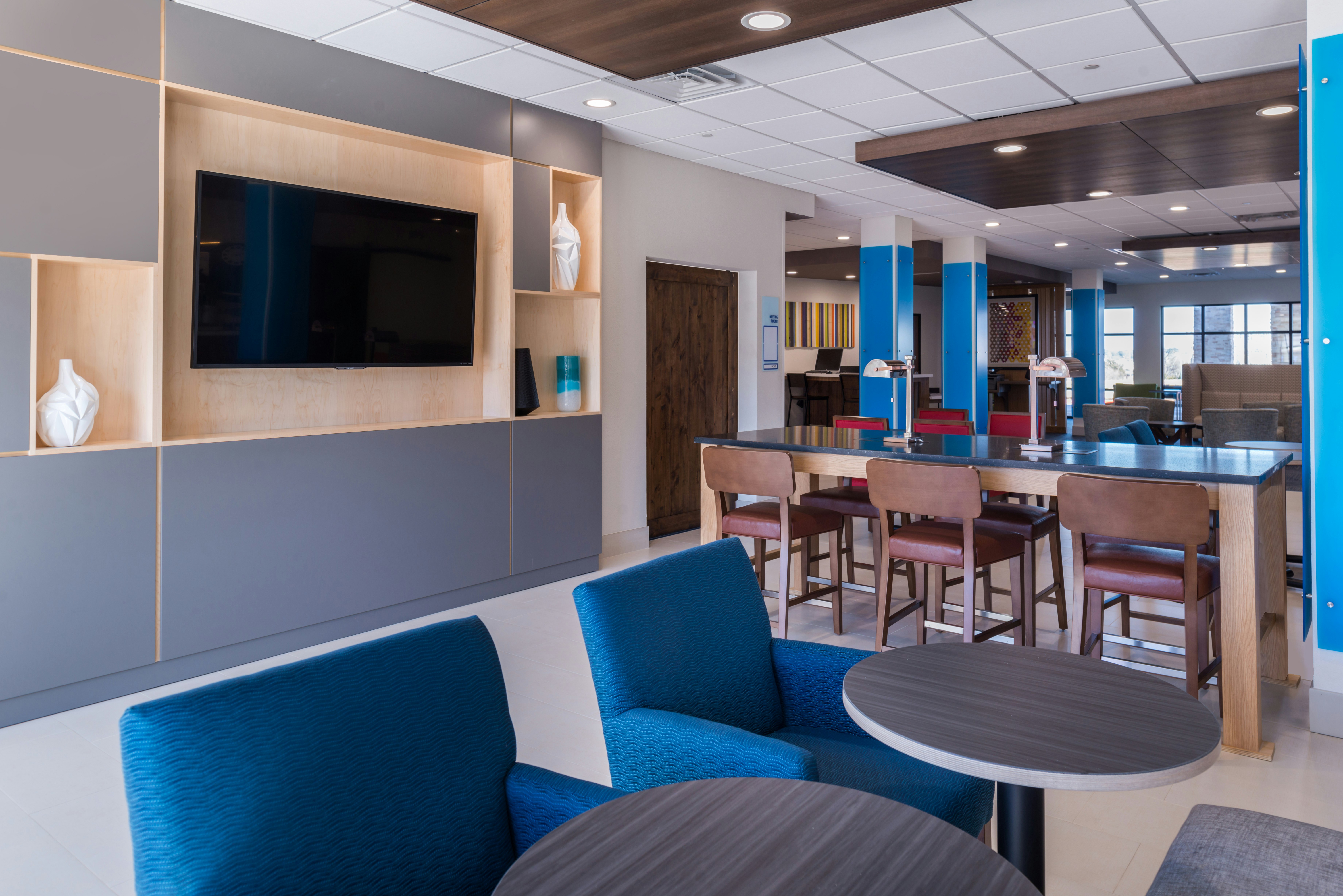 Holiday Inn Express & Suites Fort Worth West 40/45