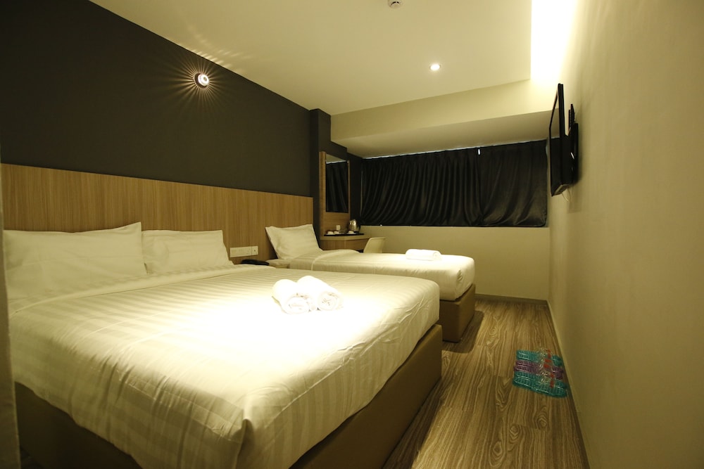 Hotel 99 - Ss2 9/48