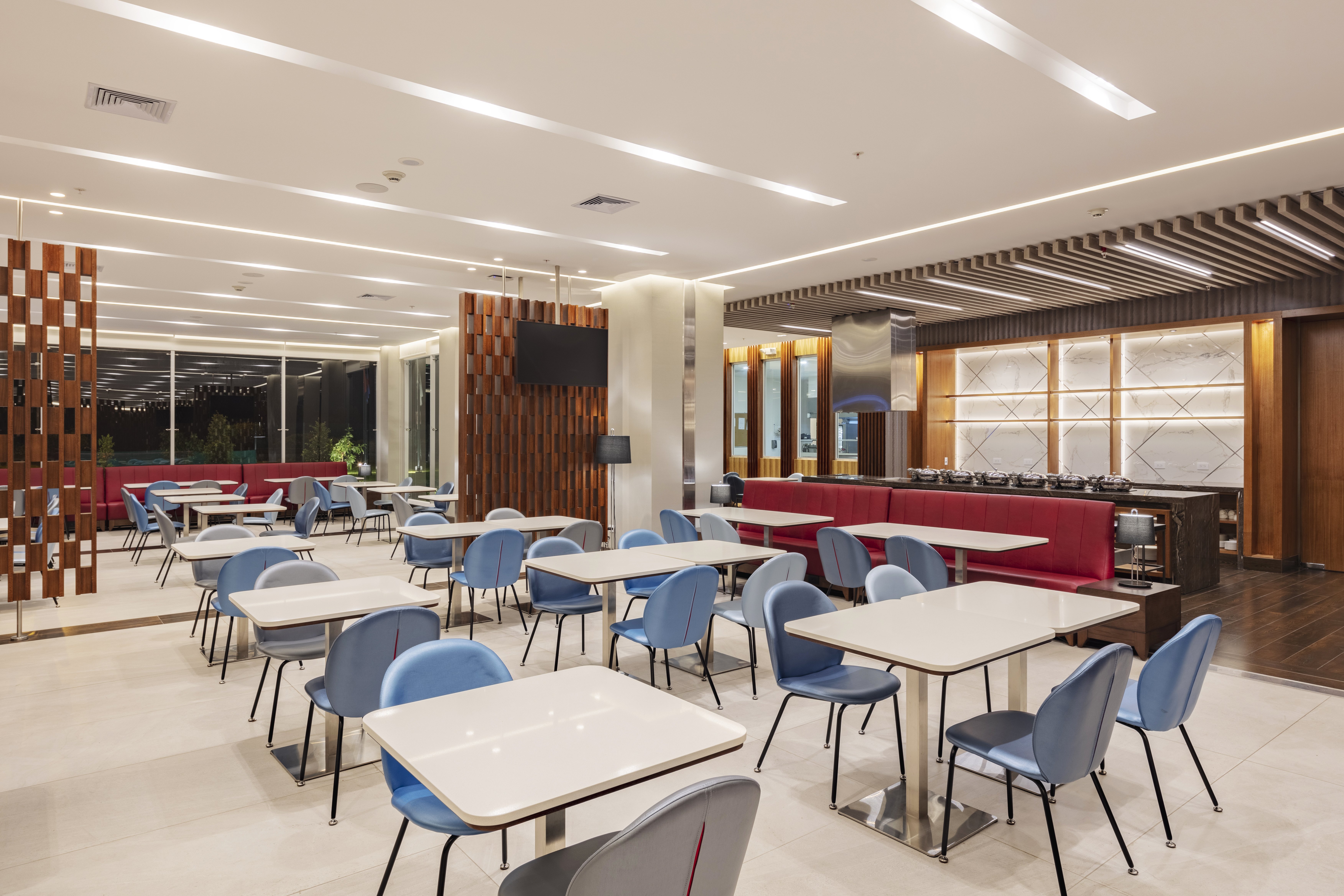 Holiday Inn Quito Airport 50/66
